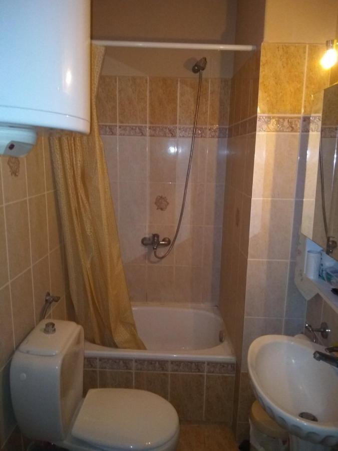 Ki & Ki Apartment 2, New Michaniona Екстер'єр фото