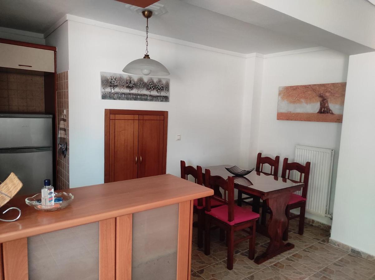 Ki & Ki Apartment 2, New Michaniona Екстер'єр фото